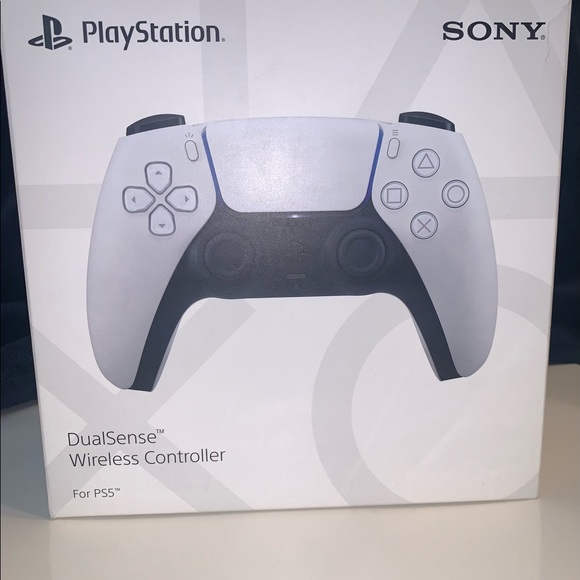 Brand new PS5 controller, never used, slightly blemished box. - Picture 1 of 5